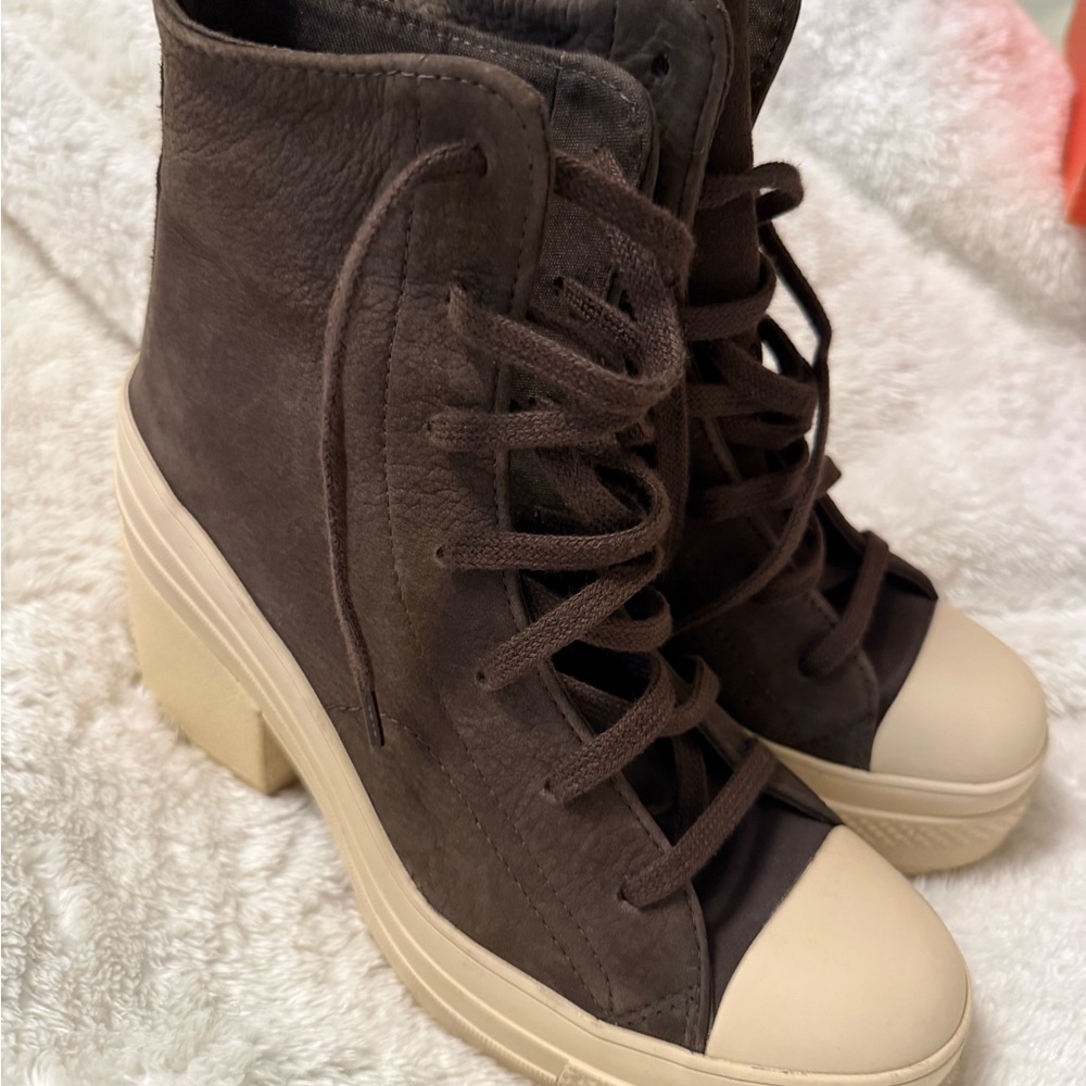 CONVERSE Chuck 70 De Luxe Heel Hi – Fresh Brew 🤎 - Picture 3 of 6